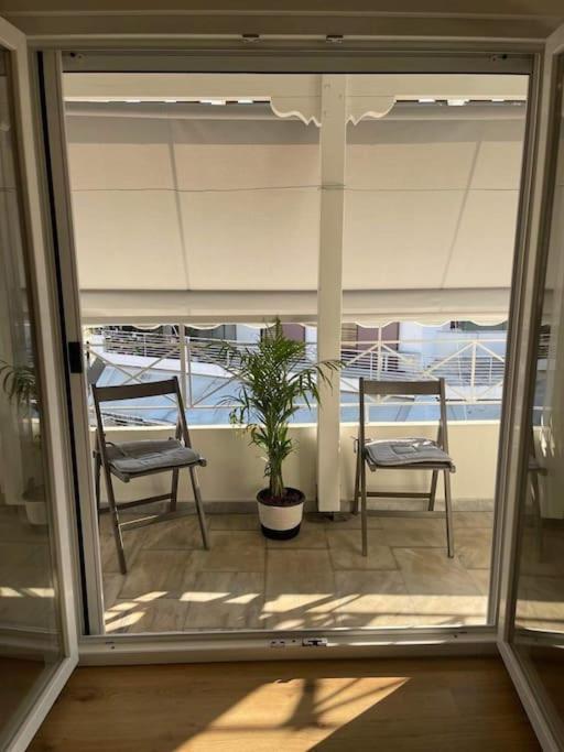 Cozy Studio Στο Κεντρο Larissa Exterior foto